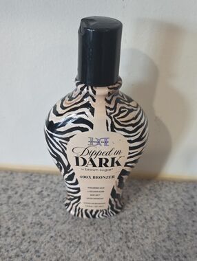Dipped in Dark 400X Bronzer by Brown Sugar - Black & Cream
